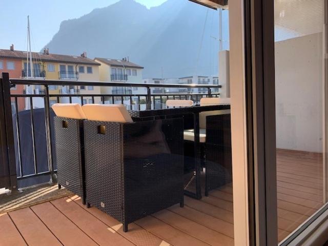 Superbe Appartement Dans La Marina Du Bouveret Port-Valais 外观 照片